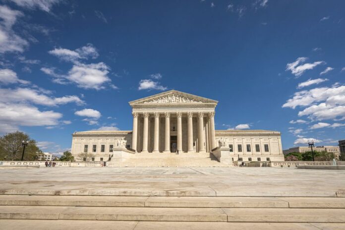 Supreme Court Case Selection: Why Justices Hear Some Cases — National coverage by CitizenPost