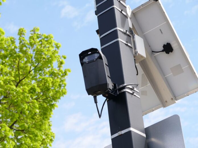 Featured image related to Innocent woman says police use of Flock camera led to 13 days in jail